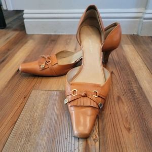 Etienne Aigner Vintage Leather Kitten Heel Shoes Camel 9.5M Cushioned Heel